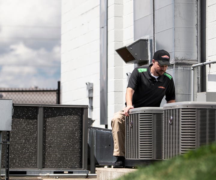 Man outside doing HVAC service and air duct cleaning
SERV1444 Three Year usage. Limited to Internal use at corporate on digital, social and website, with three yea print usage beginning 10/1/2021