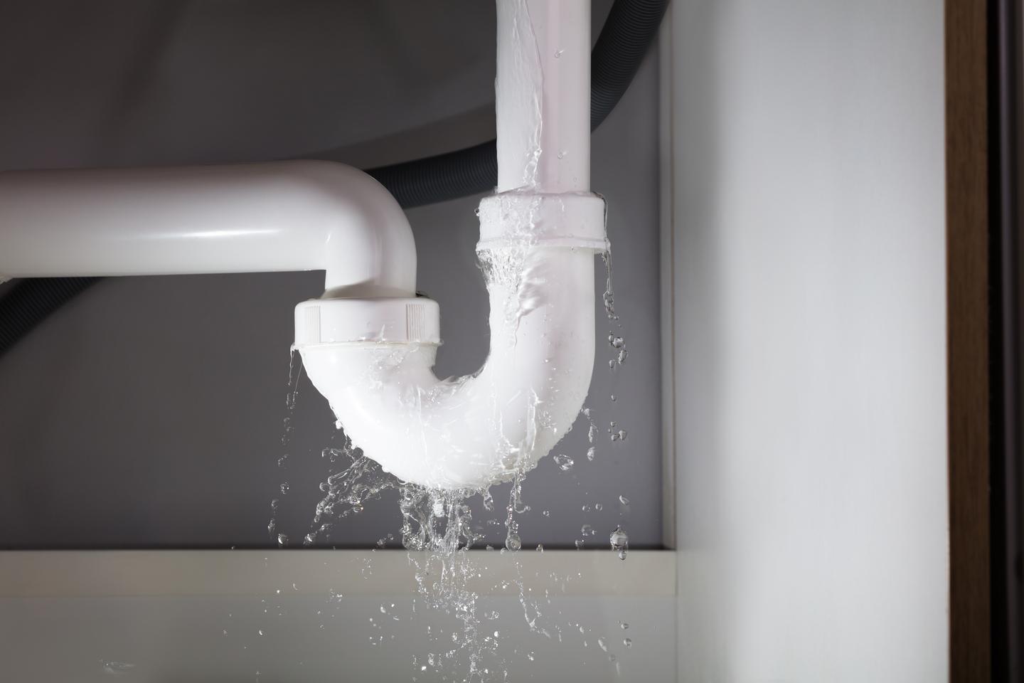 pipe burst requires water removal and water damage cleanup 